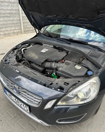 Volvo V60 cena 32500 przebieg: 248000, rok produkcji 2011 z Rypin małe 277